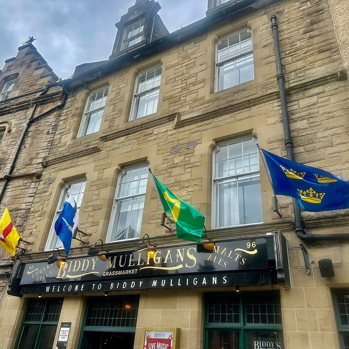 Biddy Mulligans Irish Bar logo