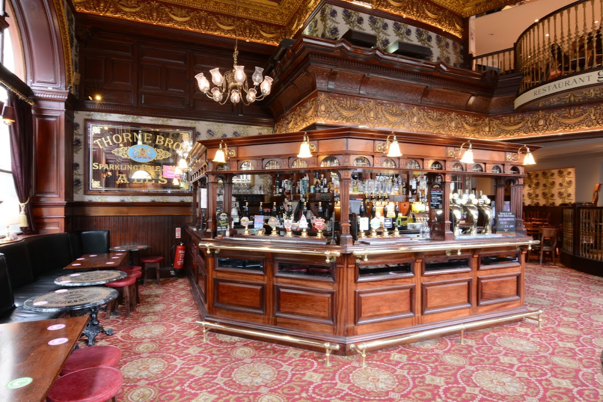 The Guildford Arms logo