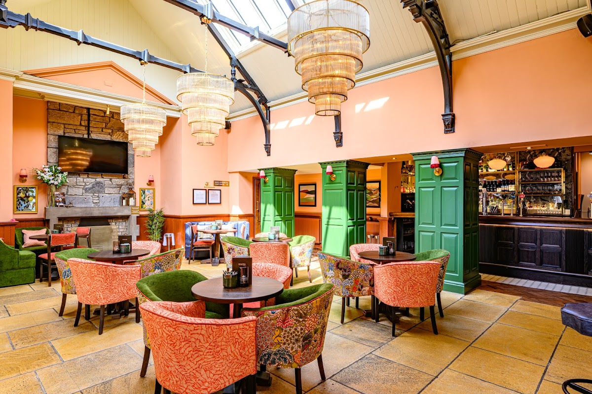 Salisbury Arms Edinburgh logo