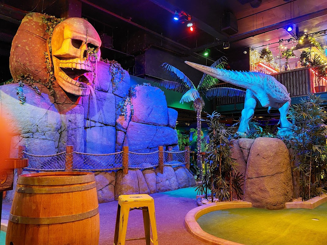 Volcano Falls Adventure Golf, Fountain Park logo