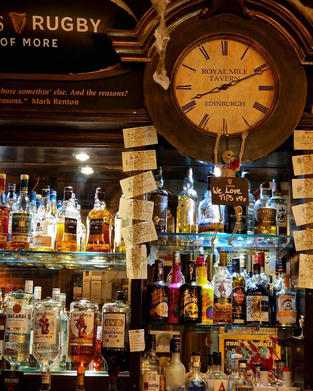 Royal Mile Tavern logo