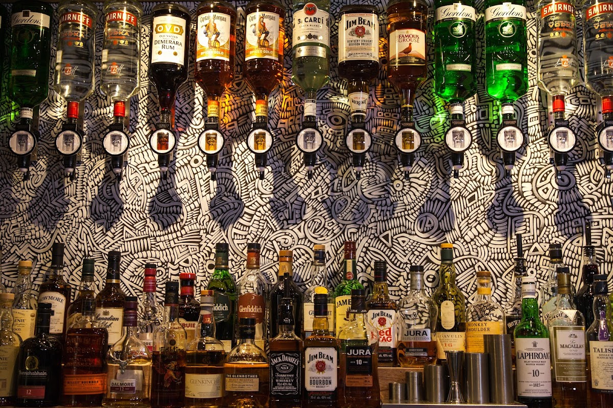 West Nic Records logo