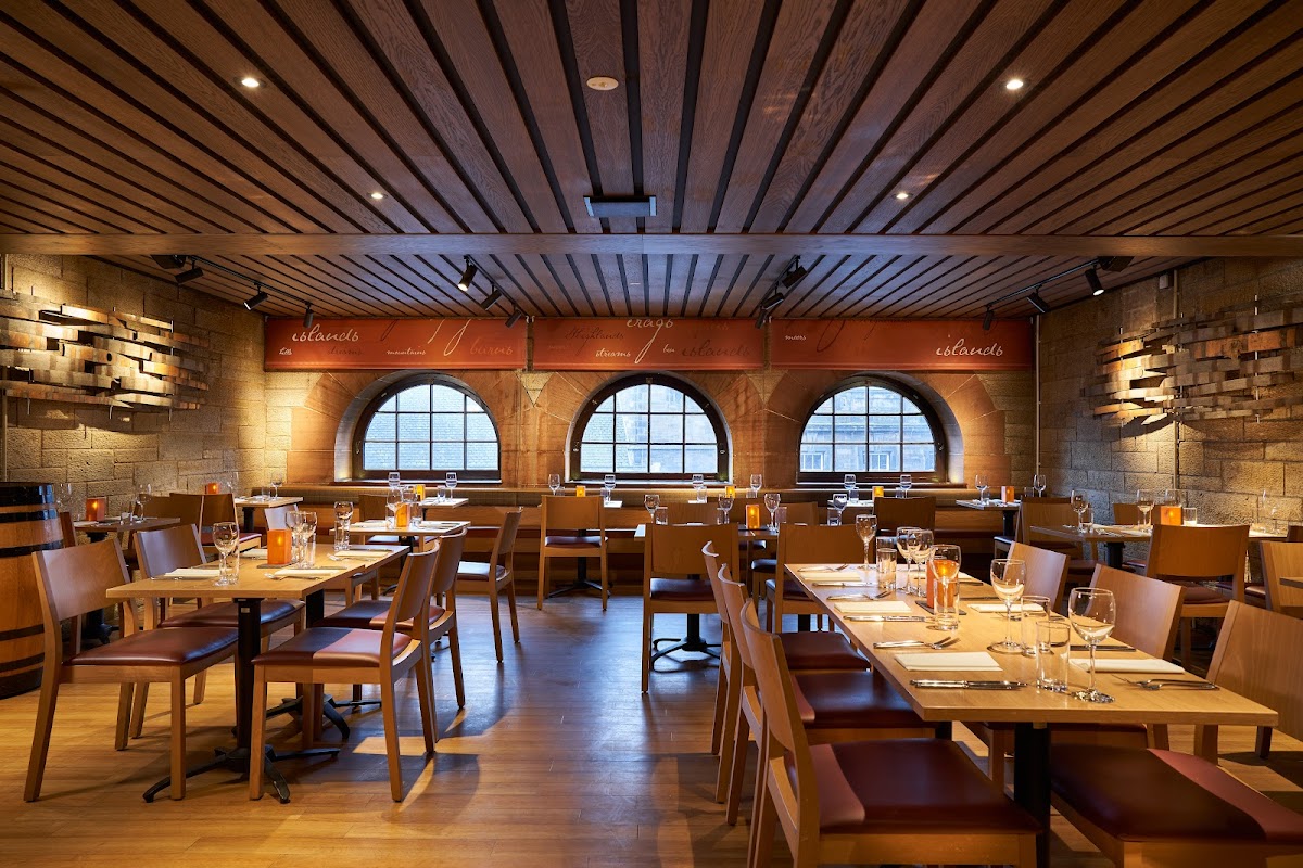 Amber Restaurant & Whisky Bar logo