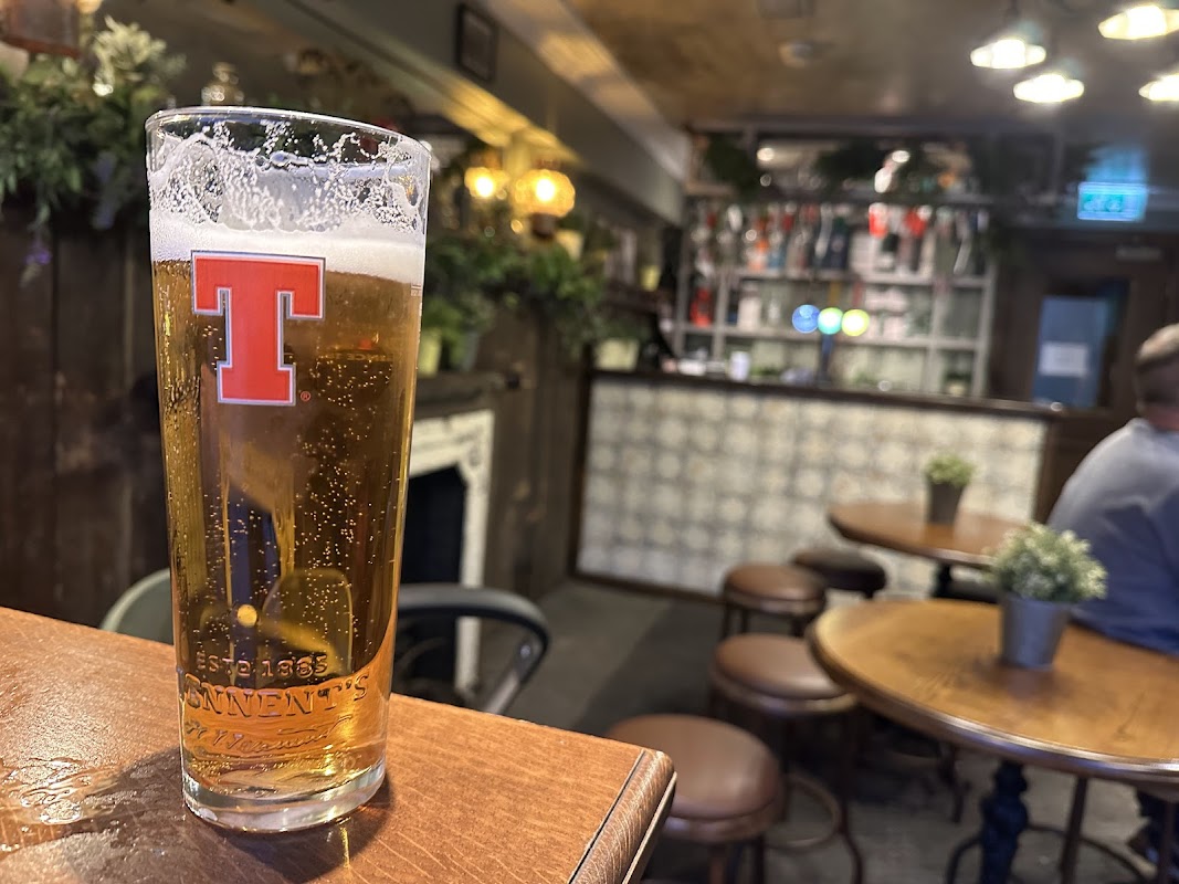 The Wee Pub - The Smallest Pub in Scotland cover image