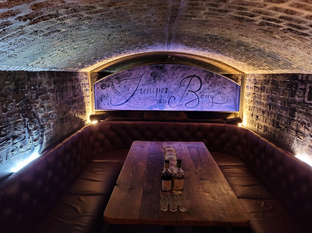 The Edinburgh Gin Distillery at The Arches cover image