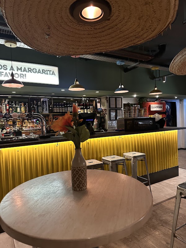 BARUNO (LATIN BAR, FOOD & VIBES) cover image