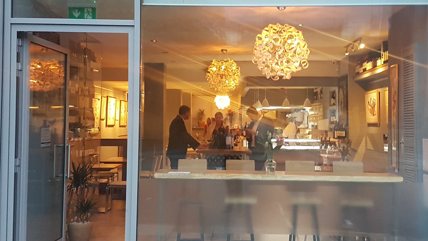 One20 Wine Cafe logo