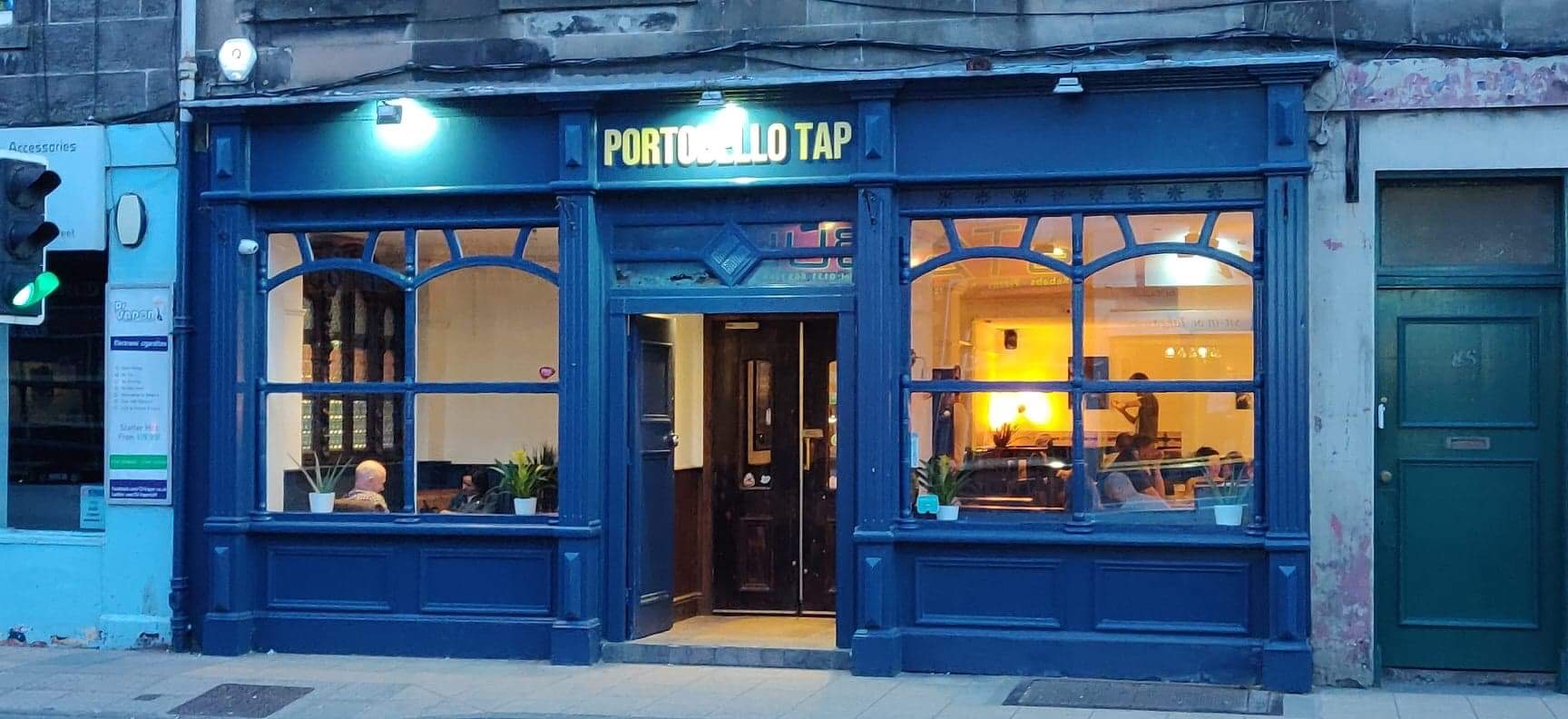 Portobello Tap logo