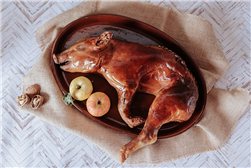1/4 Cochon de lait rôti avec Patatas a lo Pobre (unité)