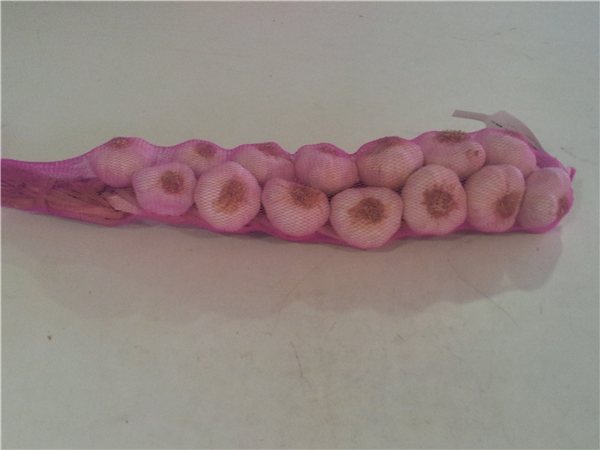 Ail sec en grappe-detalle