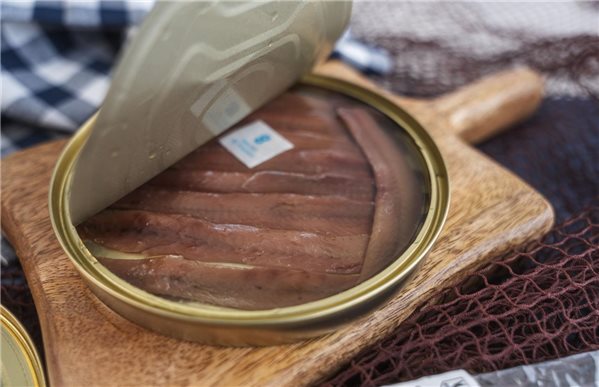 Anchois fumés de la côte cantabrique (12 gros filets) 90g.-izquierda