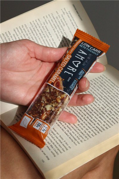 Barrita Amore Low Carb Caramelo salado 40g-lateral