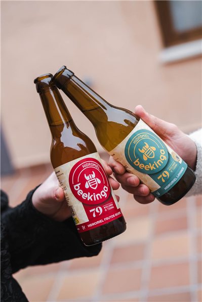 Beekinga rote Früchte - 6 Flaschen 33cl-lateral