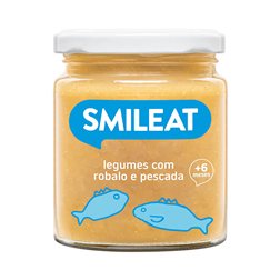 Bocal de légumes avec bar et lieu noir