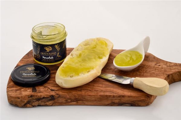 Botecitos de Mermelada de Aceite de Oliva y Paté para eventos-trasera