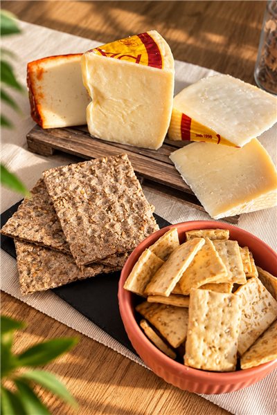 Box of Pasteurized Cheeses "Payoyo"-trasera