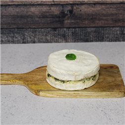 Camembert con albahaca casero