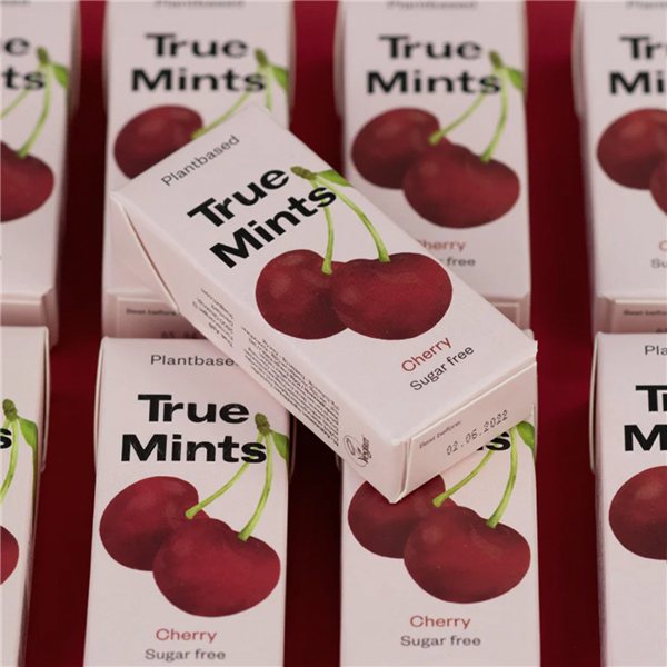 Natural cherry candies-lateral