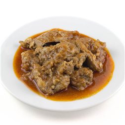 La traducción de "Carne en salsa" al alemán es "Fleisch in Sauce".