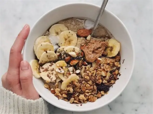 CORBEILLE DE PETIT DÉJEUNER