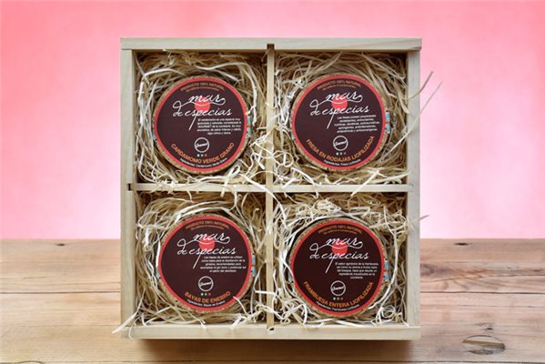 Geschenkkorb für die Grundausstattung in der Cocktailszene-detalle