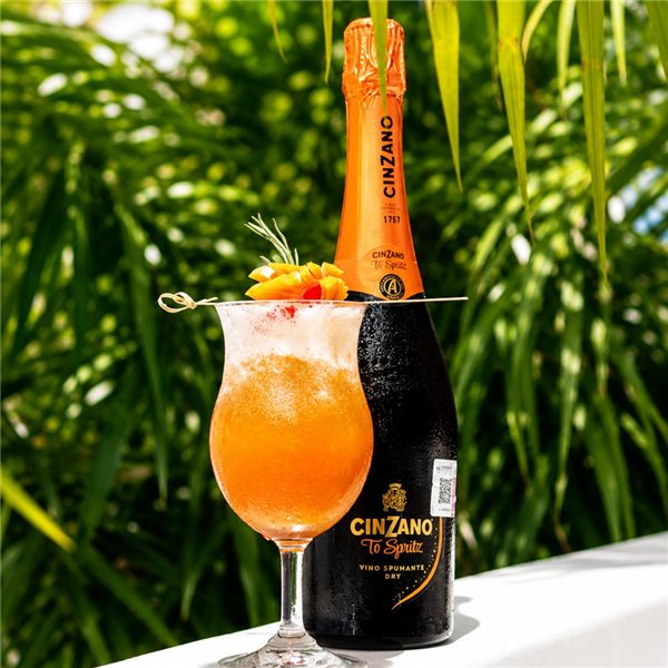 Cinzano Pro-Spritz Extra Dry-detalle