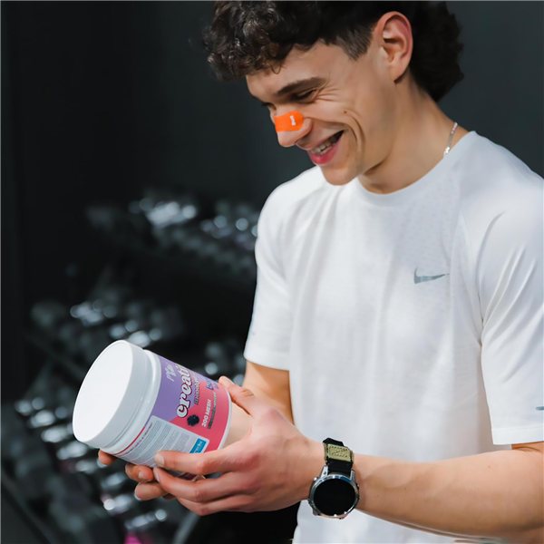 Creatine Mesh 200 Berry Mix 300g se traduce al francés como: 

**Créatine Mesh 200 Mélange de Baies 300g**.-lateral