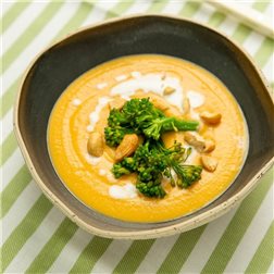 Roasted sweet potato cream with baby broccoli and cashews