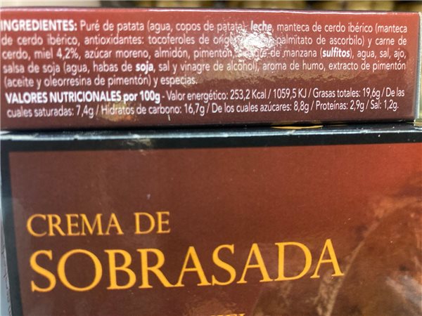 Spreadable sobrasada with honey-detalle