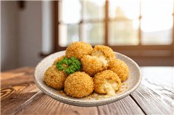 Fresh Panko Cheese and Caramelized Onion Croquettes (10 pcs)