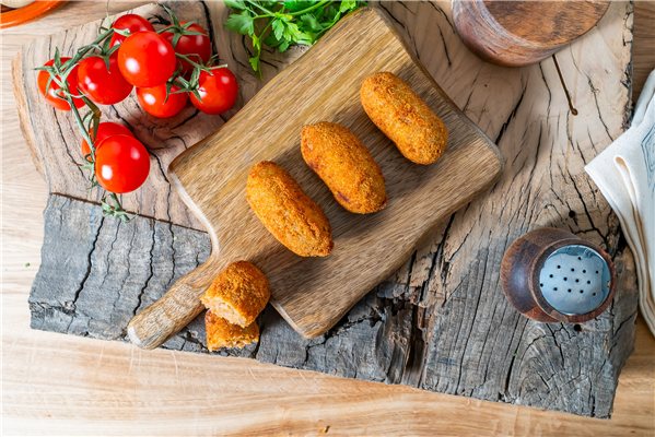 Croquetas de rabo de toro-lateral