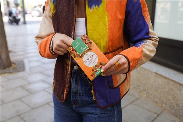 Cúrcuma Bombai (Cúrcuma Latte)-detalle