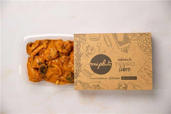 Red turkey and mushroom curry-lateral