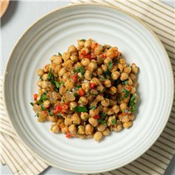 Mediterraner Kichererbsensalat