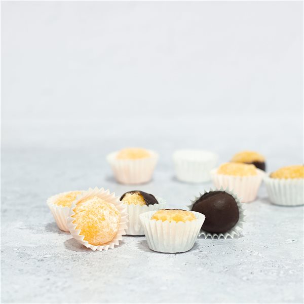 Gourmet Box of 24 Yolk Treats-detalle