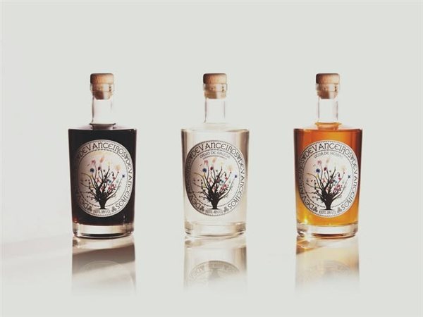 Coffret de liqueurs artisanales de Galice-detalle