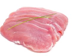 Turkey fillets, approximately 600 grams.