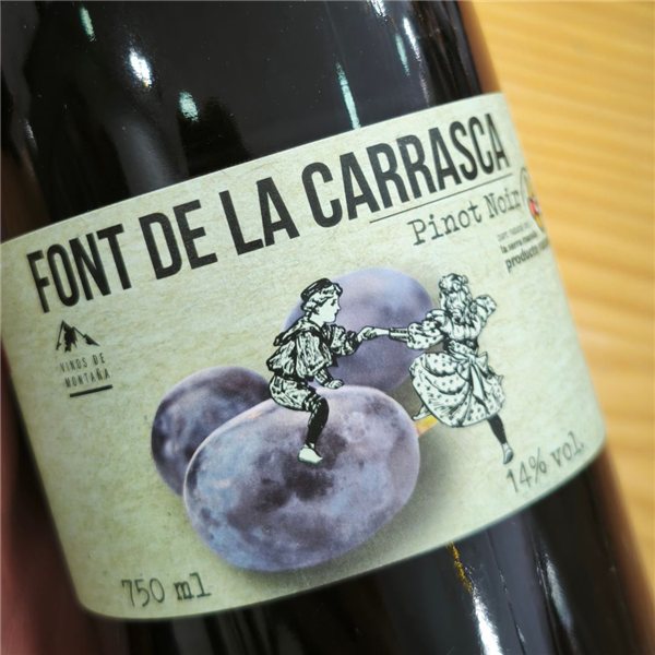 Font de la Carrasca Pinot Noir 'Guilella Agrícola'-detalle