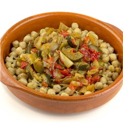 Chickpeas with vegetables.