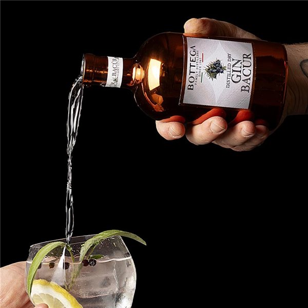 Gin Bacur-detalle