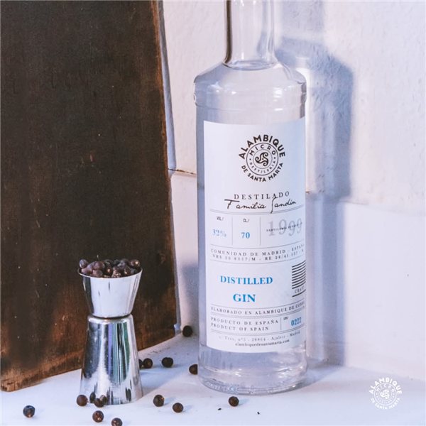 GIN Distilled 70 CL-detalle
