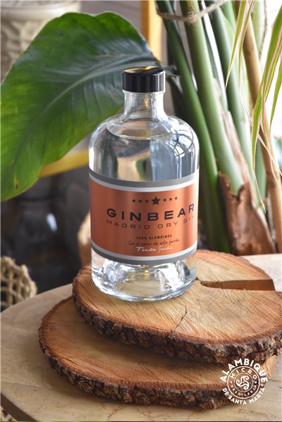 Ginbear 70 cl.-trasera