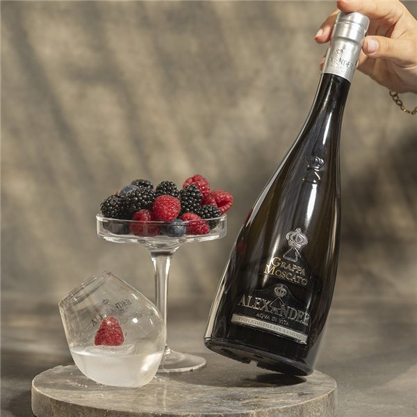 Grappa Moscato Bottega-detalle