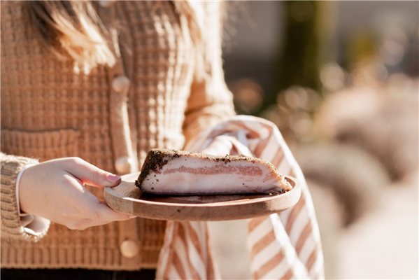 Guanciale-detalle