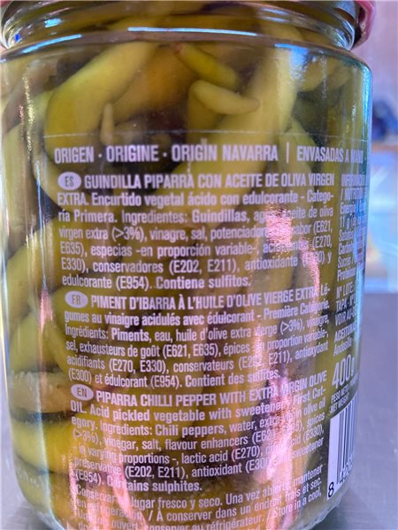Piment doux Piparra dans de l'huile d'olive vierge extra-detalle