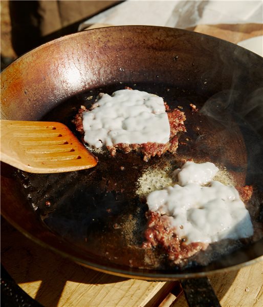 Hamburger de boeuf fumé 220 g-lateral