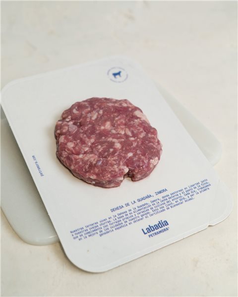 Premium-Rindfleischburger Maxi 200 g.-lateral