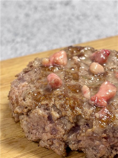 Hamburguesa de ternera y tuétano (170gr)-lateral