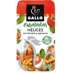 Hélices con tomate y espinaca gallo