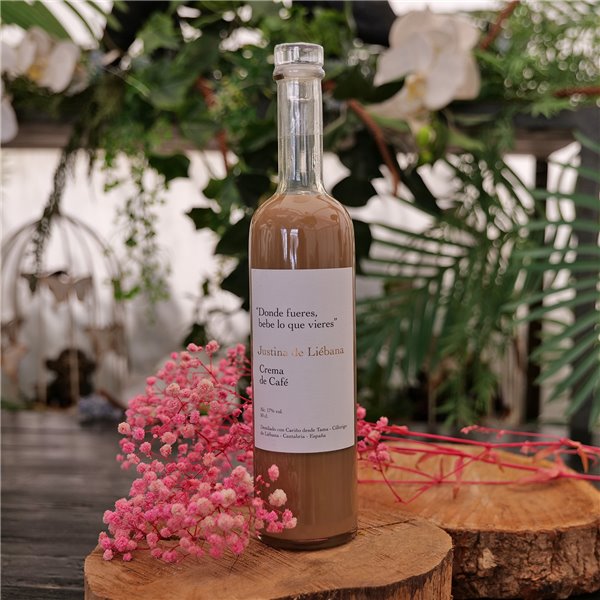 JUSTINA DE LIEBANA Premium Kaffeecreme, handgemachtes Getränk mit Orujo-Sahne, Kaffee und Orujo-Schnaps, 17% Vol., 70 cl. mit Noten von Vanille und Kaffee.-lateral